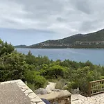 Two-storey Mansion At The Sea Vakantiehuis Arkadiko Chorio