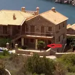 別荘 Two-storey Mansion At The Sea