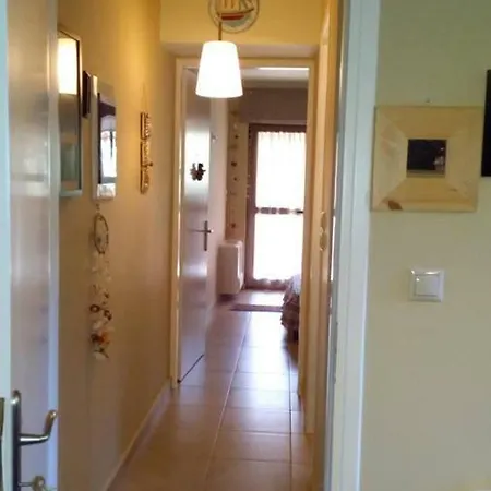 펜션 Two-storey Mansion At The Sea *