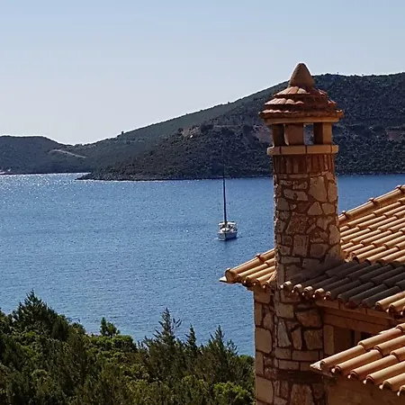 Two-storey Mansion At The Sea Arkadiko Chorio