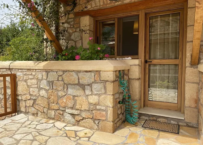 Two-storey Mansion At The Sea * Arkadiko Chorio