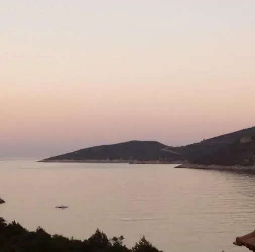 Two-storey Mansion At The Sea Arkadiko Chorio